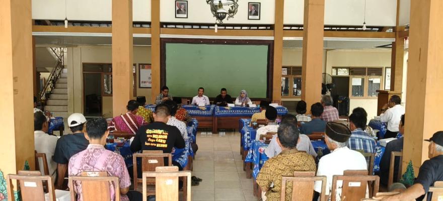 SOSIALISASI NORMALISASI TANGGUL SUNGAI ROWOJEMBANGAN